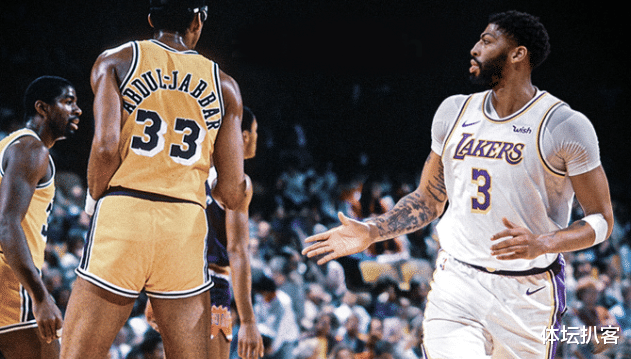 湖人队|34+9+5！27岁湖人巨星创下10年纪录，霸气怒吼：比赛结束了！