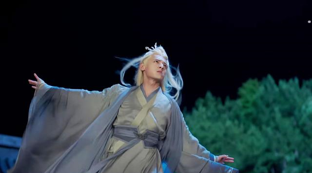 穿帮镜头|《琉璃》剧中3个明显的穿帮镜头，女主用男替身，死人喉咙还在动