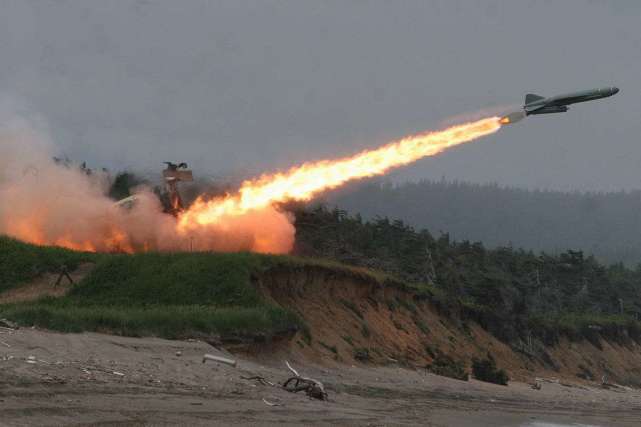 美军|美司令公开下战书，谁都不能阻止美军自由航行，敢出手就开战