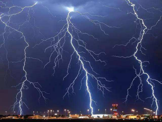 卫星|地球开启“风暴模式”：多颗卫星发现地球变化！玛雅预言要成真？