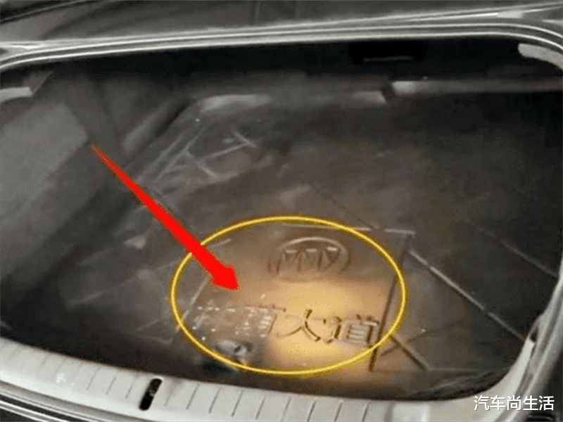 新车▲8万入手一辆N手别克，看到后备箱中的4个字，车主：80万都不卖！