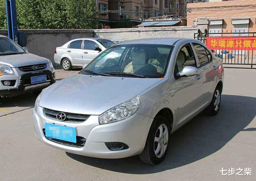 「国产车」又一国产车伤人心，底盘、车门锈迹斑斑，一年不到变“生锈王”