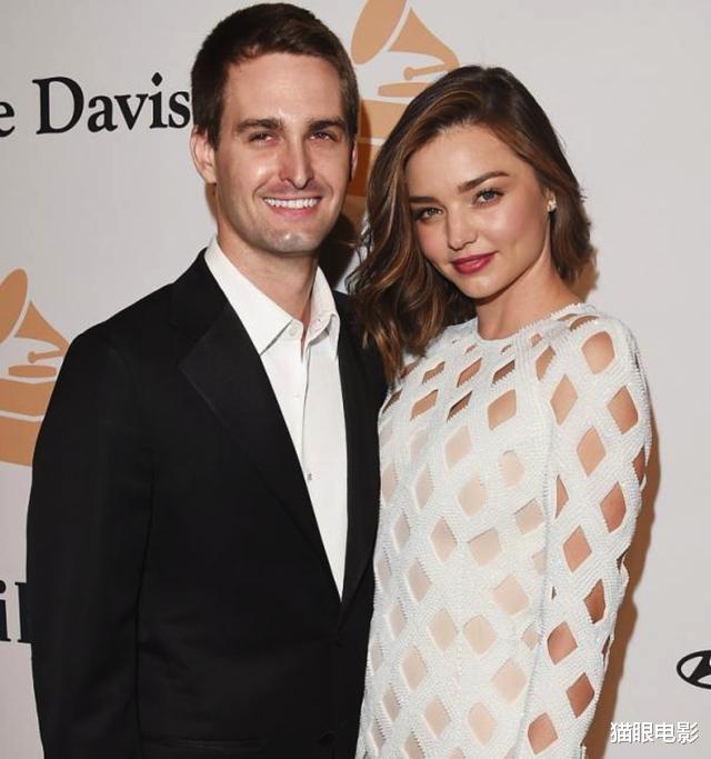 凯蒂·佩里|35岁女星将临盆，自曝曾向老公前妻取经：她生了3个儿子经验丰富