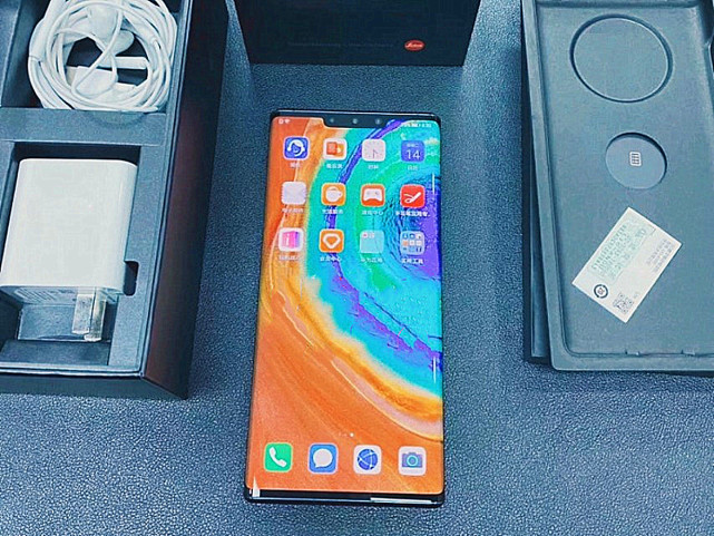 华为mate30|生不逢时？华为Mate30EPro价格开始松动，速度确实有点快