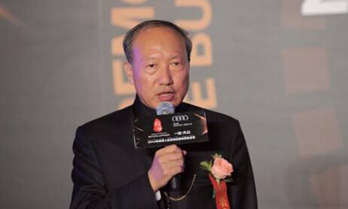 海南航空|国产“航空巨头”要倒？总负债7500亿元，为生存，卖飞机、资产！