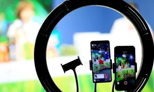 微信|阿里推出“明星员工”，这几位都成了“阿里一员”，又一行业要火