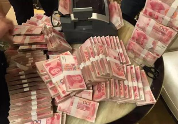 『利息』靠利息生活？银行员工透露：存款达到这个数，利息等于一份工资