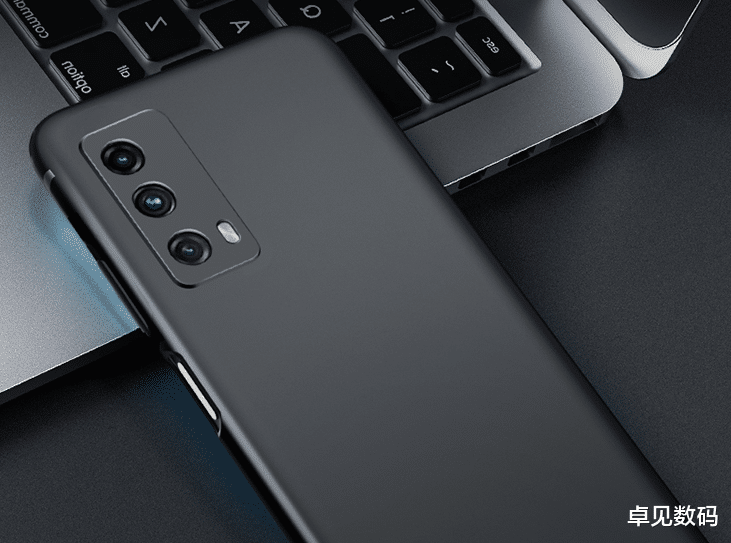 iqoo|天玑1000+提前清仓，8+256G降400，44W快充！