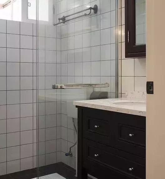 []16万搞定128㎡小四居装修，全屋不做造型，定制书房真漂亮！