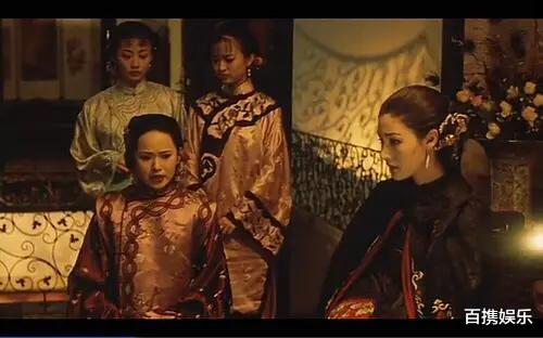 伊能静■如果比履历，钟丽缇其实比伊能静厉害很多，但她一次都没有提过