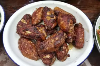 人与人|请茶小院开门了，来玩吧