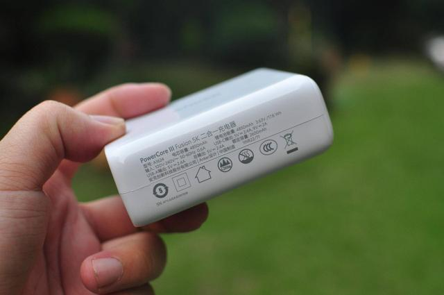 充电宝|Anker超极充二代，化解尴尬精简出行