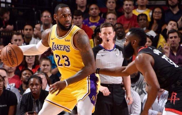 季后赛|常规赛无敌的哈登字母哥，为何季后赛总拉稀？詹姆斯却恰好相反