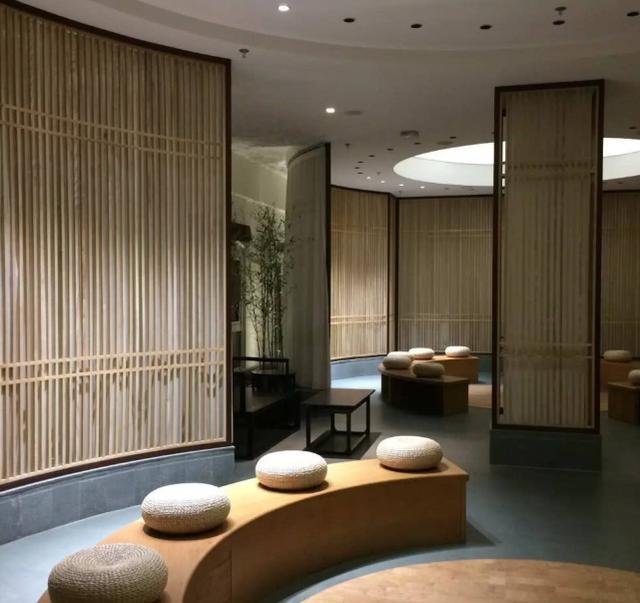 功夫巨星李连杰的豪宅:室内都是用竹子装修,如今生活讲究禅意