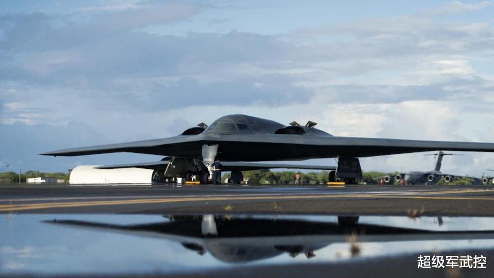 【F-22】美国终于暴露真面目,大批F22战机调转枪口,真正目标已不言而喻
