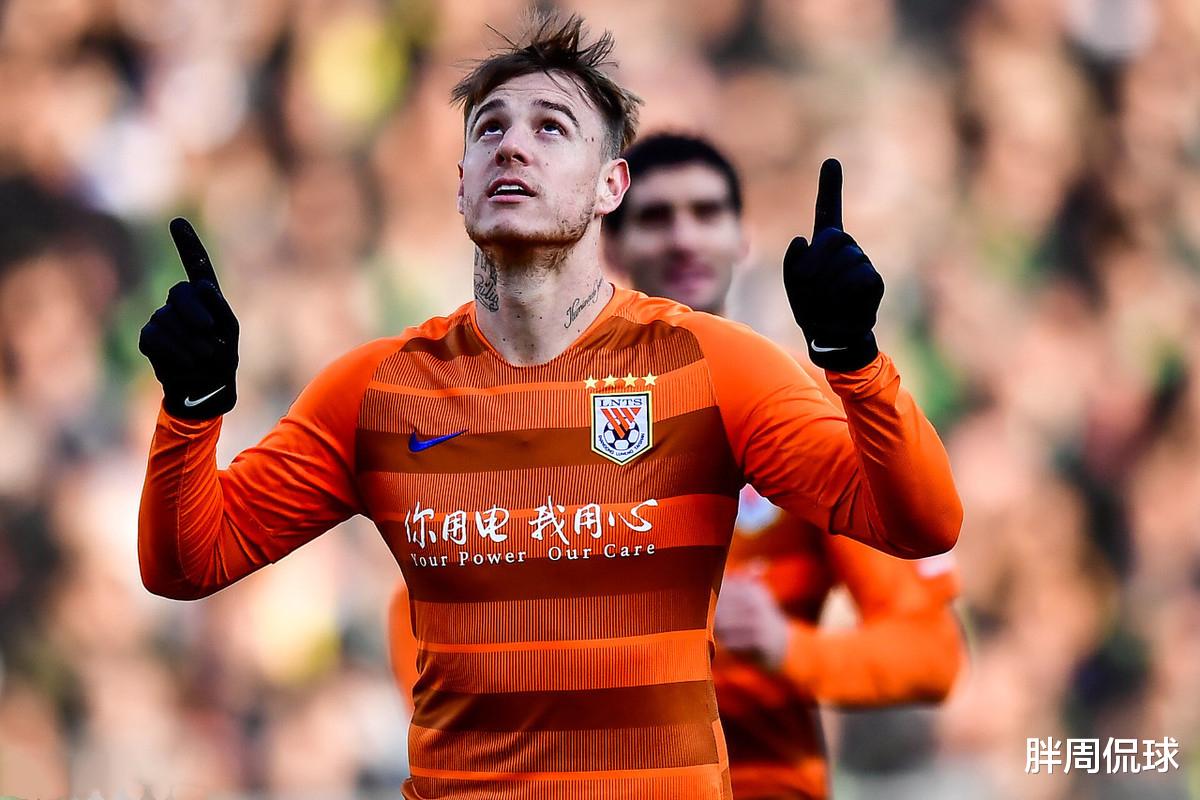 中超@京鲁3名外援携手回归，李霄鹏6外援决战中超，国安5外援+3归化