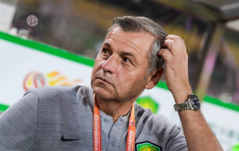 中超：上午9点！中超豪门换帅全面启动，国安大连泰达将换本土主帅