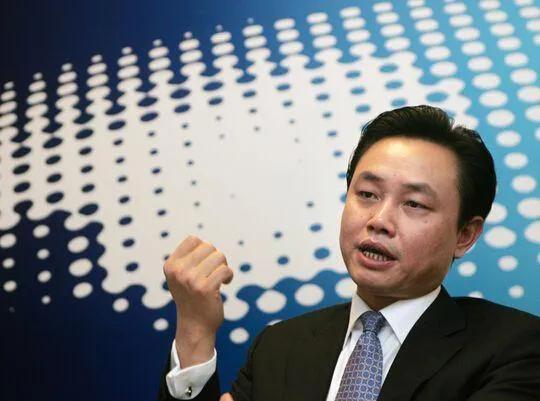 「黄光裕」官宣！黄光裕假释！“出狱概念股”集体高潮