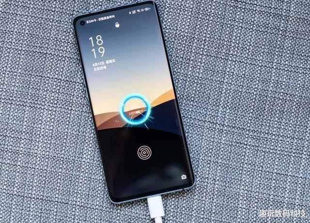 OPPO|OPPO位居2020年专利授权量第一梯队,闪充技术表现亮眼