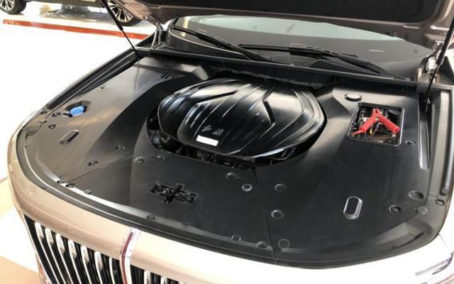 红旗h9■红旗H9 2.0T版本到店，流沙金大气不输7系，新车7月10日上市