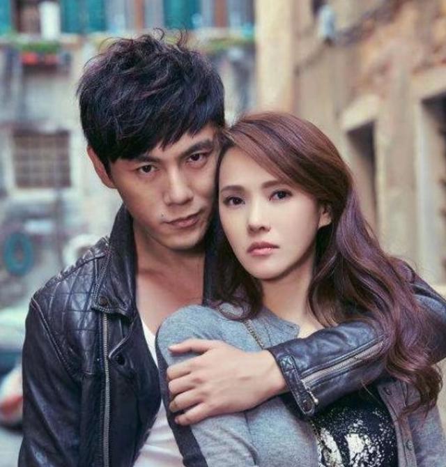 『伊能静』伊能静跳《姐姐》主题曲，秦昊舞姿比老婆还妩媚，还质疑老婆实力