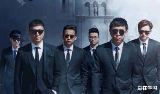 #黄磊#《极限挑战》合约被曝光，或是黄磊等人离开原因，节目组太牛了！