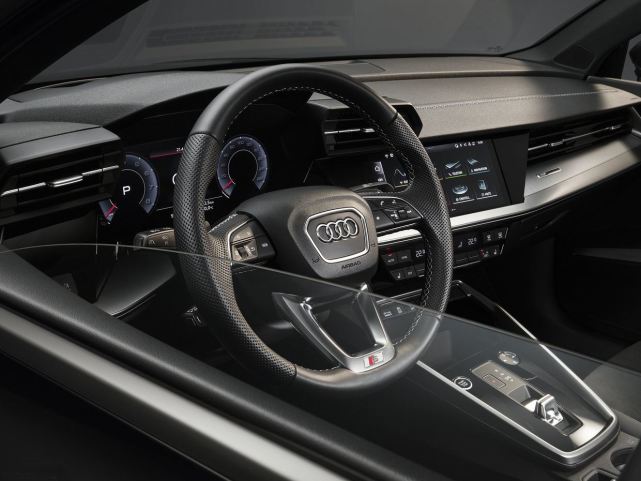 奥迪A3|全新奥迪A3L亮相，奥迪要吞掉20万豪华车市场！