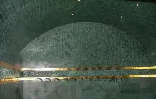 翡翠▲除了缅甸,世界上这些地方也能出产翡翠,甚至还能出A货证书!