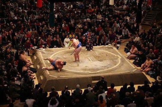 『相扑』日本最“恶心”的工作，相扑手臀部清洁工， 应聘者要满足2个条件