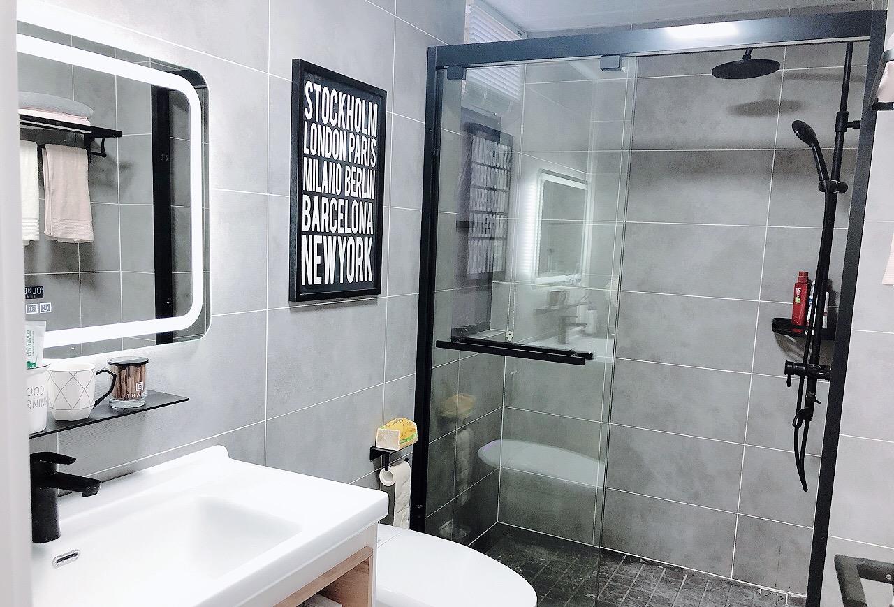 ▲她家不要大白墙，不做电视墙，效果特别漂亮，进屋看到玄关就懵了