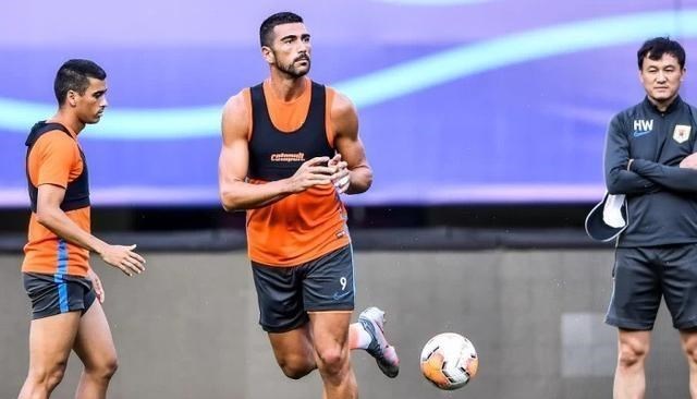 山东鲁能|山东鲁能喜忧参半，五大外援次轮均可亮相，一核心或走下神坛