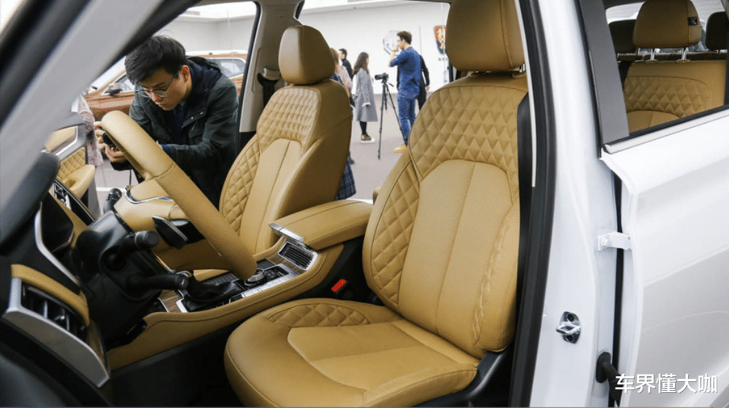 丰田汉兰达|2.0T大7座,全时四驱+2把锁,降至17.88万,还要啥汉兰达?