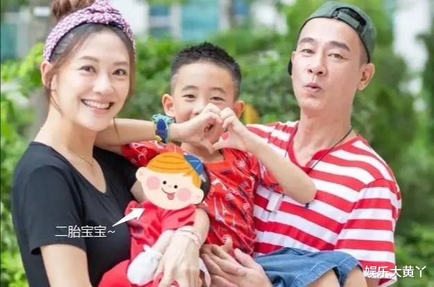 陈小春|陈小春前女友：4个高颜值，只有她不被看好，没想到人家混得比他好