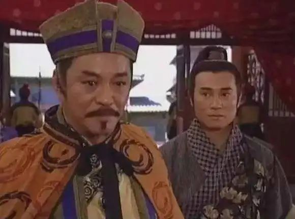 岳不群|他是最具贵族气质的演员,一生演尽坏人,却在63岁出家72岁去世