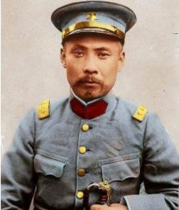 段祺瑞|段祺瑞深夜外出,正好碰见三姨太衣衫不整回来,他的处理方式绝了