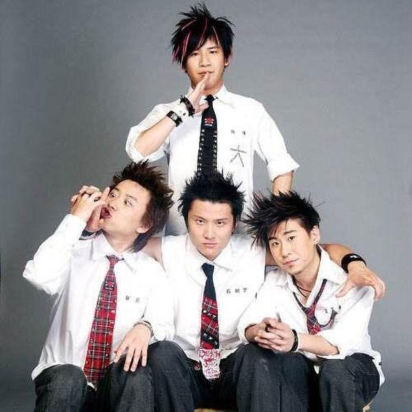 詹雯婷|大张伟和詹雯婷被乐队除名！在成年人的世界中，果然没有好聚好散