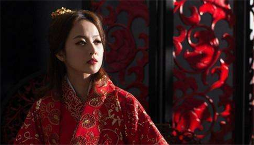 x光|为何王莽被质疑是穿越者？网友：你看他妻子平时穿的啥，就明白了