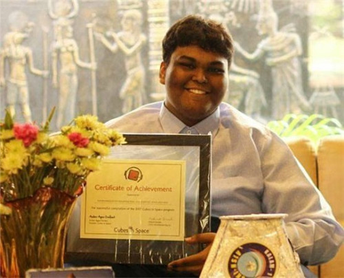 卫星|印度18岁天才造出“全球最小卫星”，仅重64克，后来上天了么？