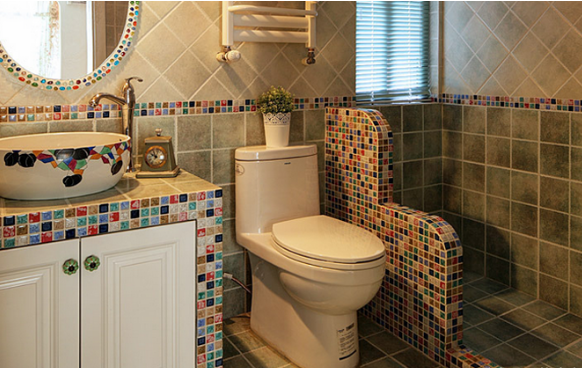 |马桶边砌上一堵矮墙，没成想好处这么多，果断做了！