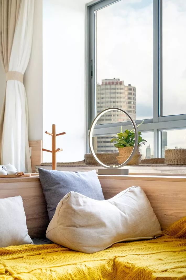 |40㎡日式风单身公寓，榻榻米+卡座沙发，这样的设计太赞了！