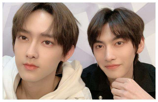 张艺兴|张艺兴太难了,指导《少年之名》表演,男团舞蹈为什么要一直卖萌呢?