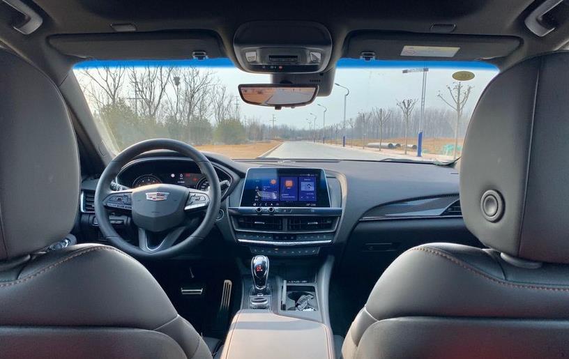 cvt|花28万怒提凯迪拉克CT5,行驶1338公里后,车主终于说了句大实话