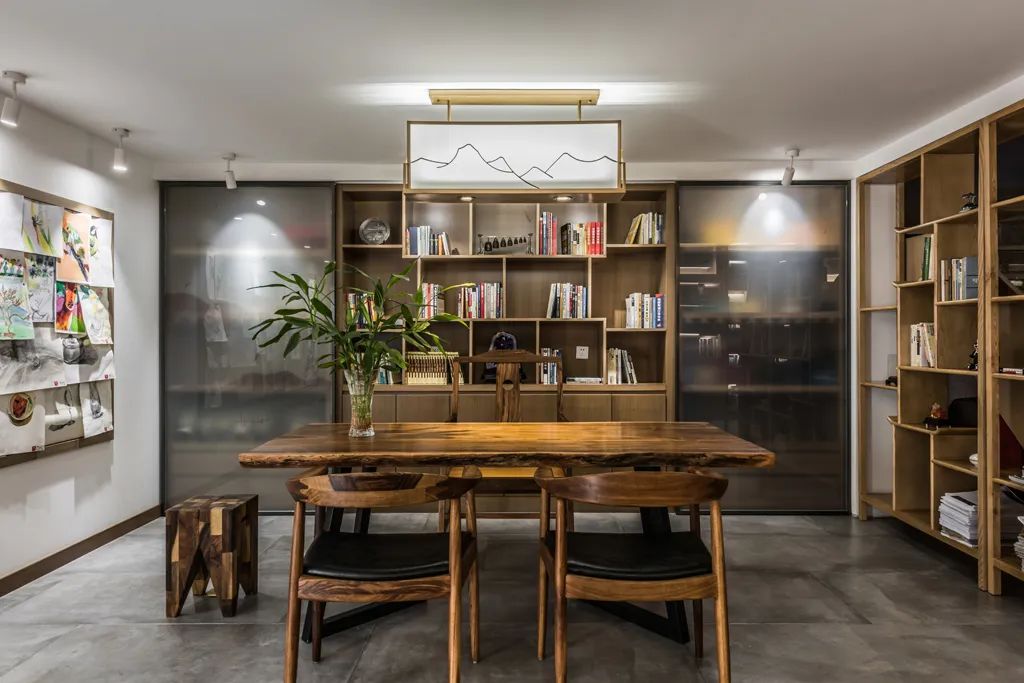 『』现代优雅的别墅，装成新中式风格，静谧舒适、雅致禅意的生活