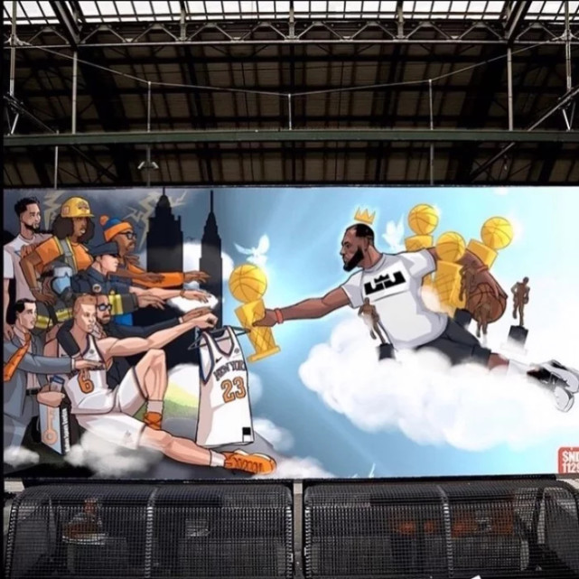 勒布朗·詹姆斯|两年前詹姆斯离开骑士队，联盟其它29支球队什么反应？都在抢人