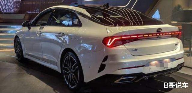 『红旗h9』当年20万都排队等车，现13万却没人要！网友：关键新款实在太强！