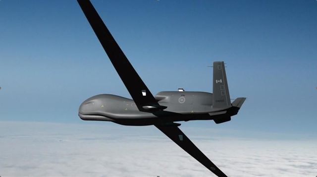 全球鹰|美侦察机东北上空被拦截，三架战机包围锁定，飞行员请求开火被拒