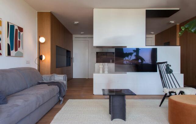 |35岁女博士新住宅，112㎡新房太亮眼，网友：高知就是不一样