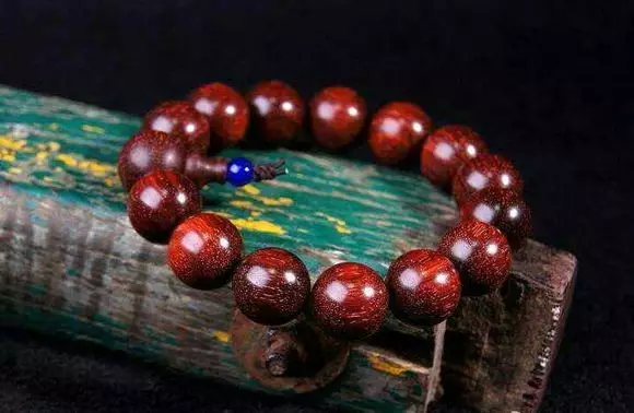 小叶紫檀|详解小叶紫檀的“拆房老料”“马车料”“乐器料”