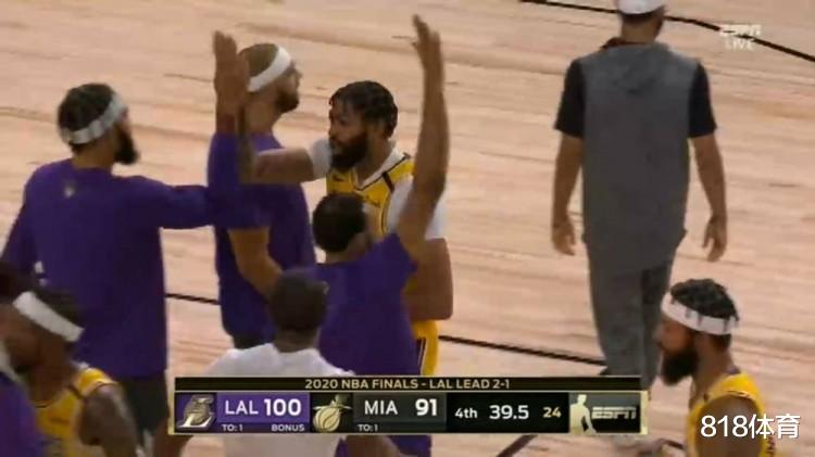 安东尼·戴维斯|三分一帽! 浓眉冷血干拔三分杀死比赛, 大帽巴特勒上篮残酷无情