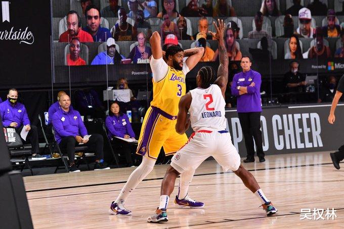 莱昂纳德|虎头蛇尾！关键时刻隐身，最后一攻犹犹豫豫，他离第一人还远着呢